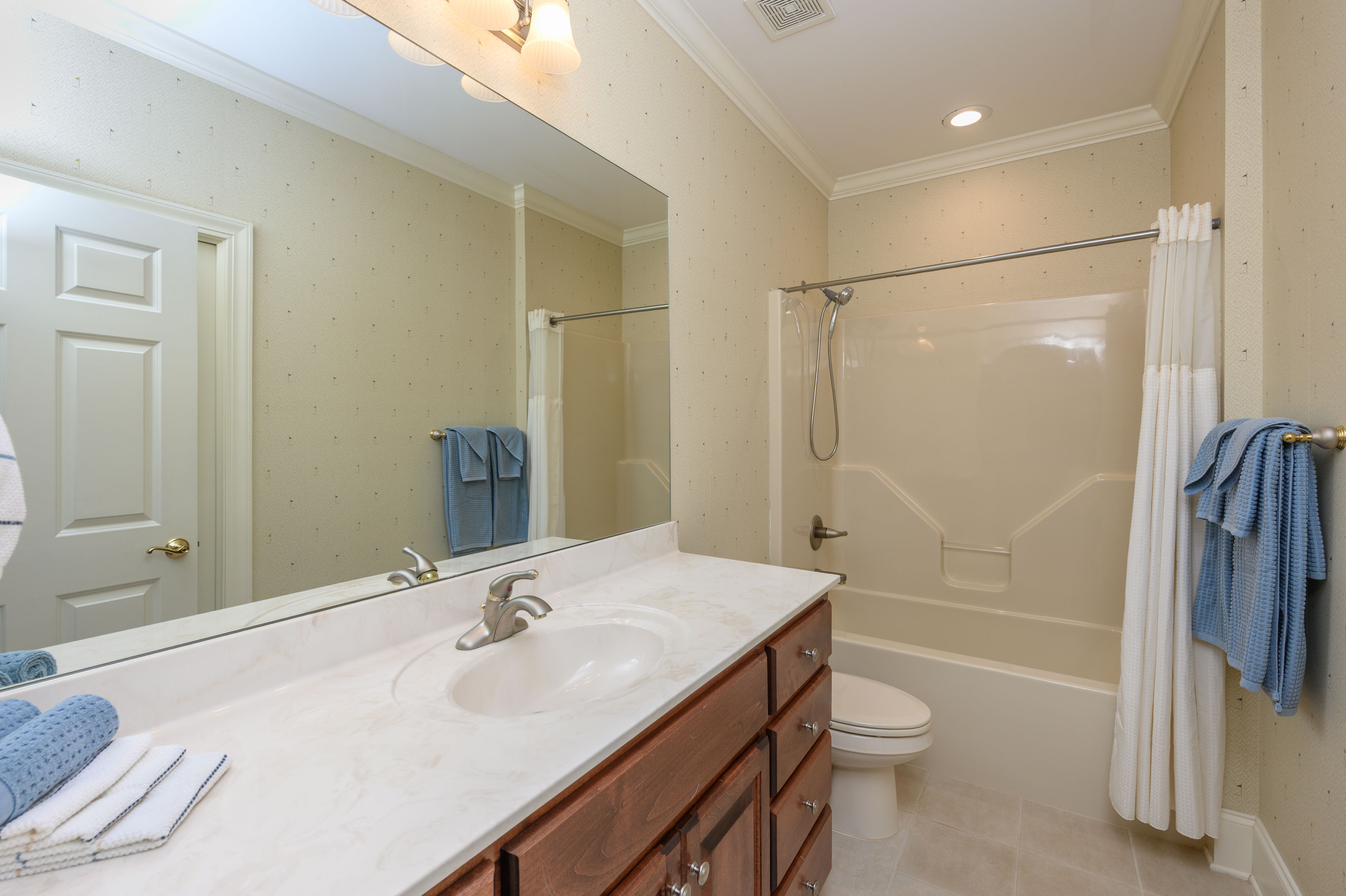 1041 Rowan's View image 24